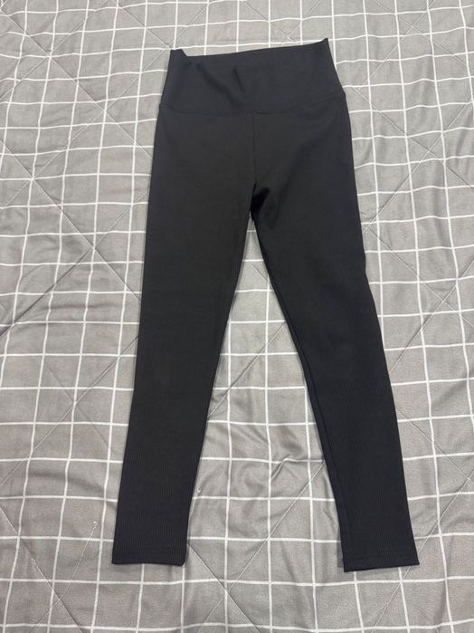 Лосины бежевые черные серые