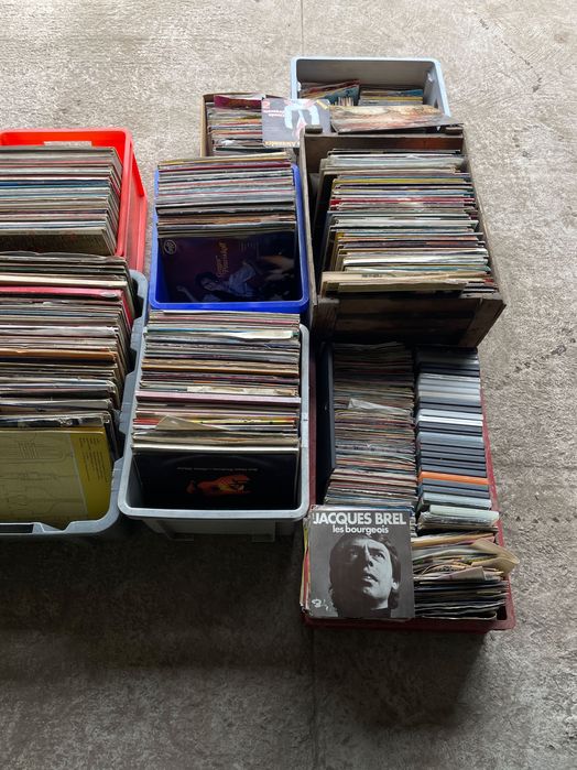 Discuri vinyl 680+ buc