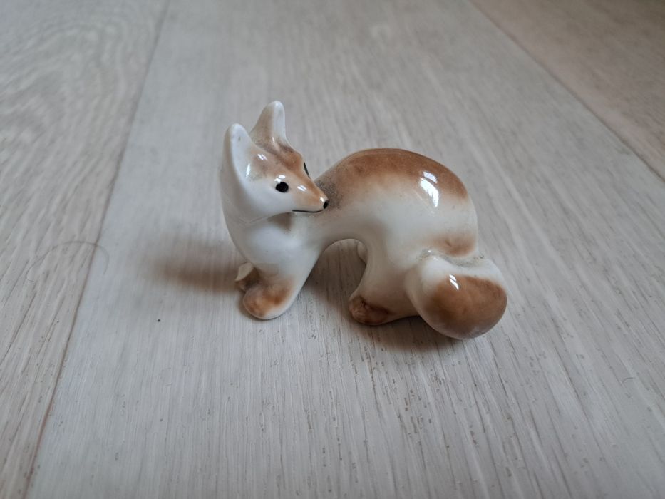 Продам советскую статуэтку