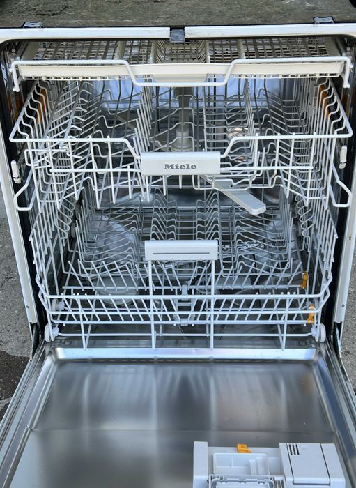 Съдомиялна Miele 60 см G 5935 SCI XXL | 15 комплекта | Auto Open