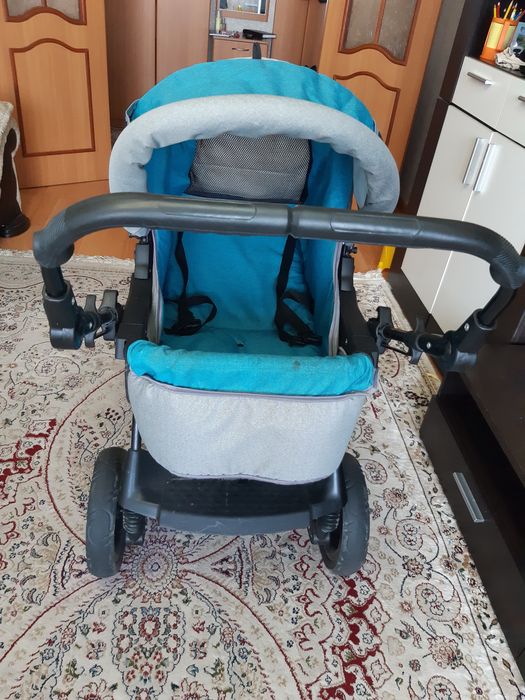 Коляска для малышей зима-лето