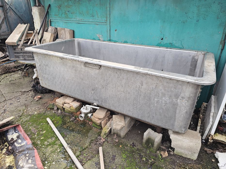 Cada / bazin 1000 litri din inox alimentar cu vana inox