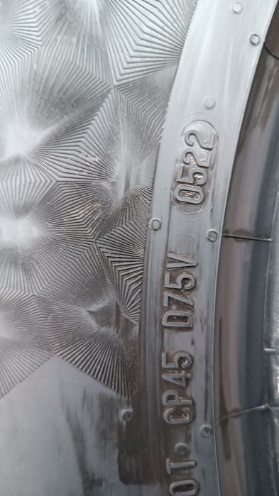 235/60/18 Continental Дот 0522