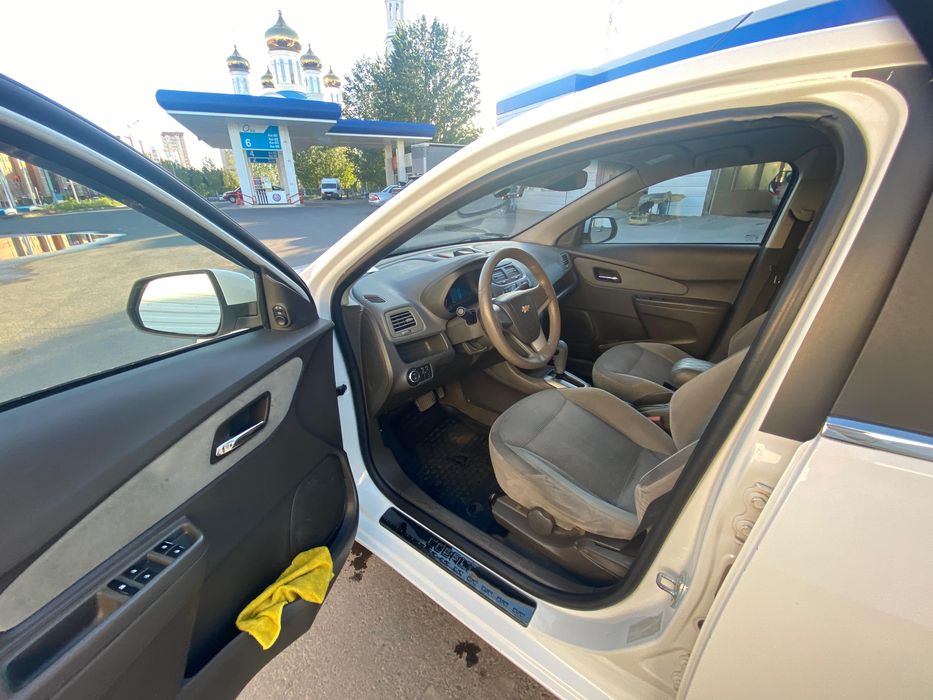 Шевроле Кобальт продам
