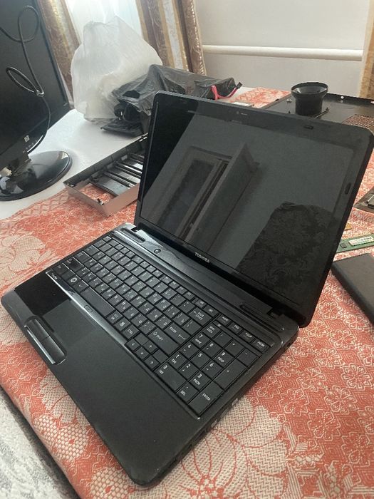 Ноутбук Toshiba Satellite L650D-120