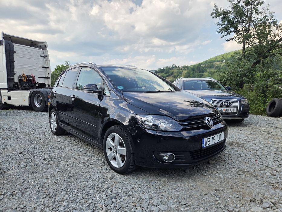 VOLKSWAGEN Golf Plus 2012 — imagine 2
