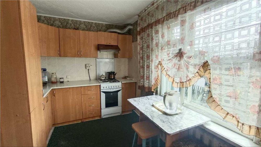 Тёплый дом с участком 9 соток и плодовым садом