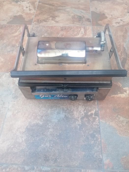 Грил тостер преса  на газ