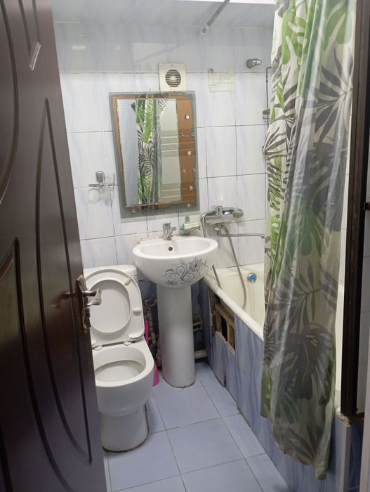 Сдаётся 1 комнатная на Бадамзаре