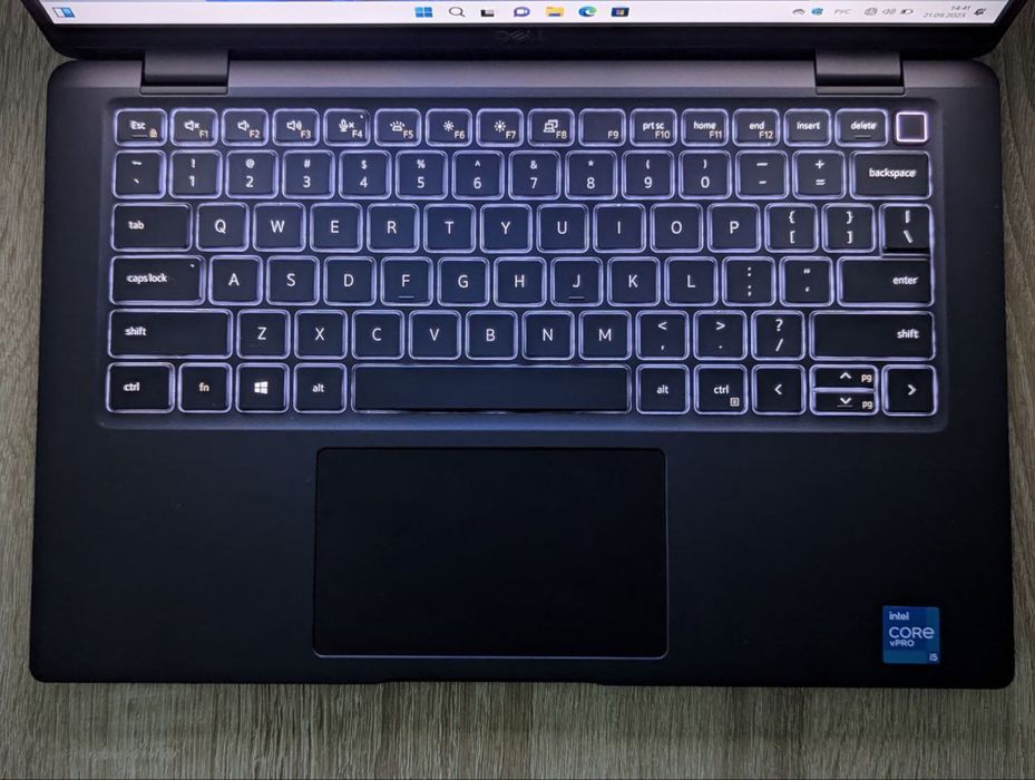 Noutbuk srochna sotiladi Dell latitude 7420