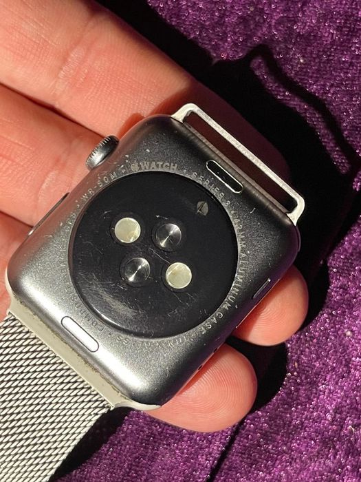 Apple Watch  сатылады