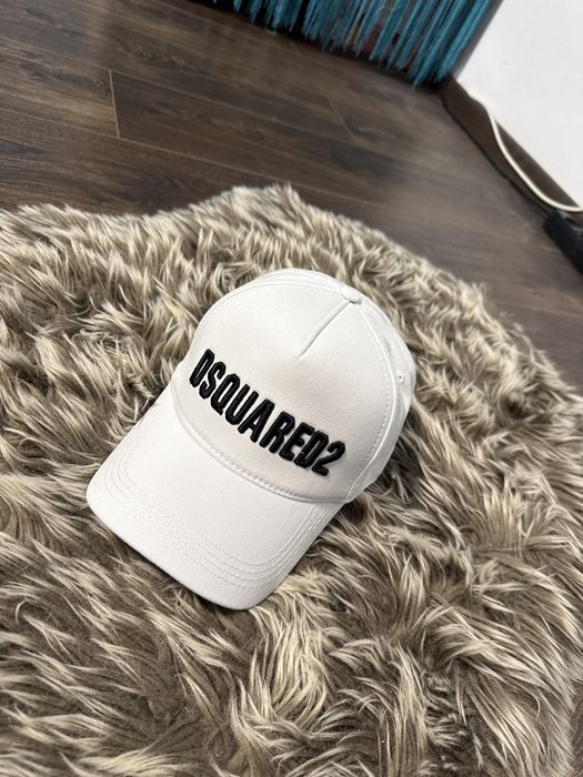 Sapca Dsquared2 alba model clasic Premium