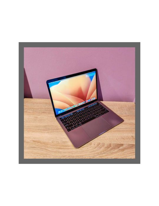 Macbook Pro Retina 2017-2018 Touchbar i5 8GB SSD 512GB - 549 cicluri