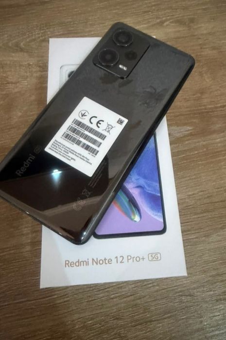 Продам либо обменяю.REDMI NOTE 12 PRO PLUS 5G.8/256