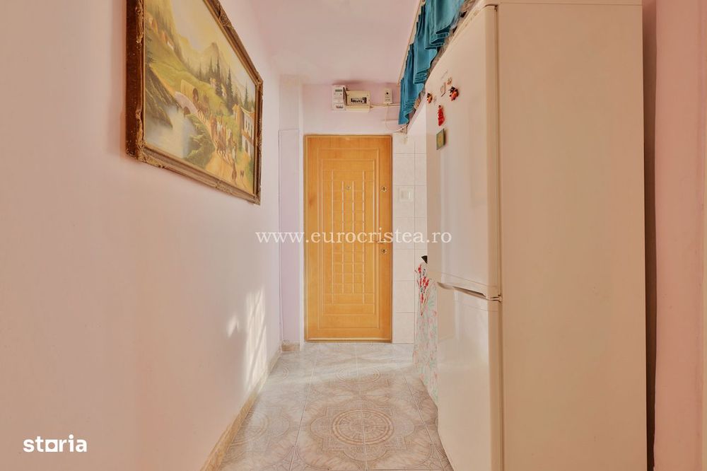 Apartament 2 camere la doar 240 m de plajă | Zona:Rozelor, Mangalia