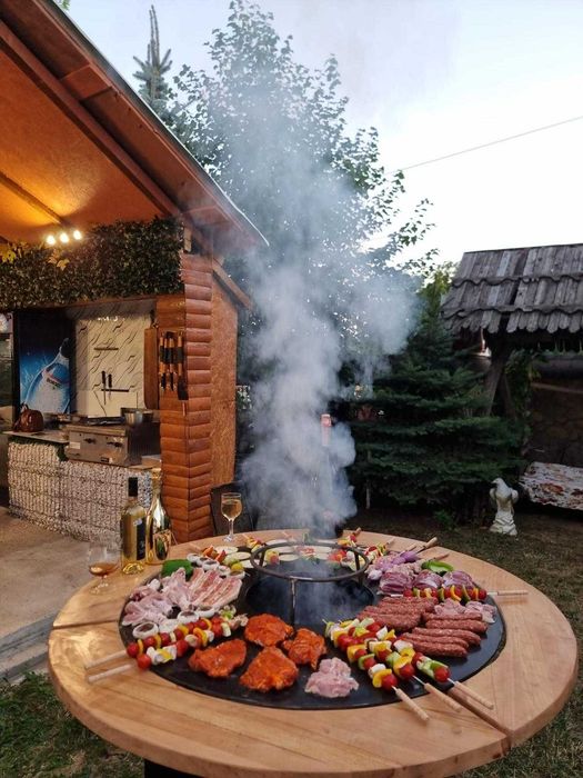 Foisor si cabana pentru petreceri