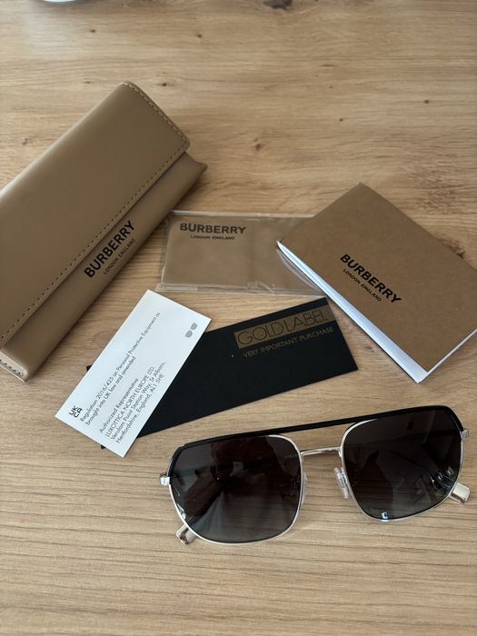 Ochelari de soare unisex Burberry , B3117 , noi