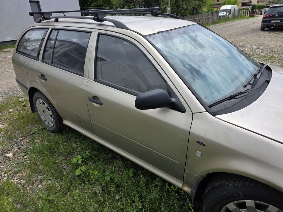 Skoda Octavia 2004 Ambreiaj defect