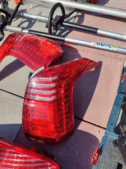 Lampa spate Peugeot 5008