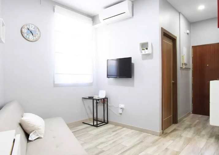 Дава се под наем Едностаен апартамент в Пловдив, Мараша - 45 кв.м за 430 € - Снимка #1