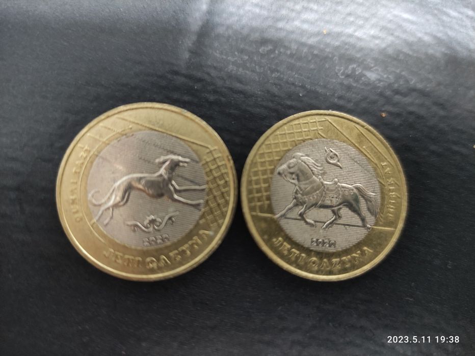 Коллекционные монеты 100тенге "Jeti gazyna"