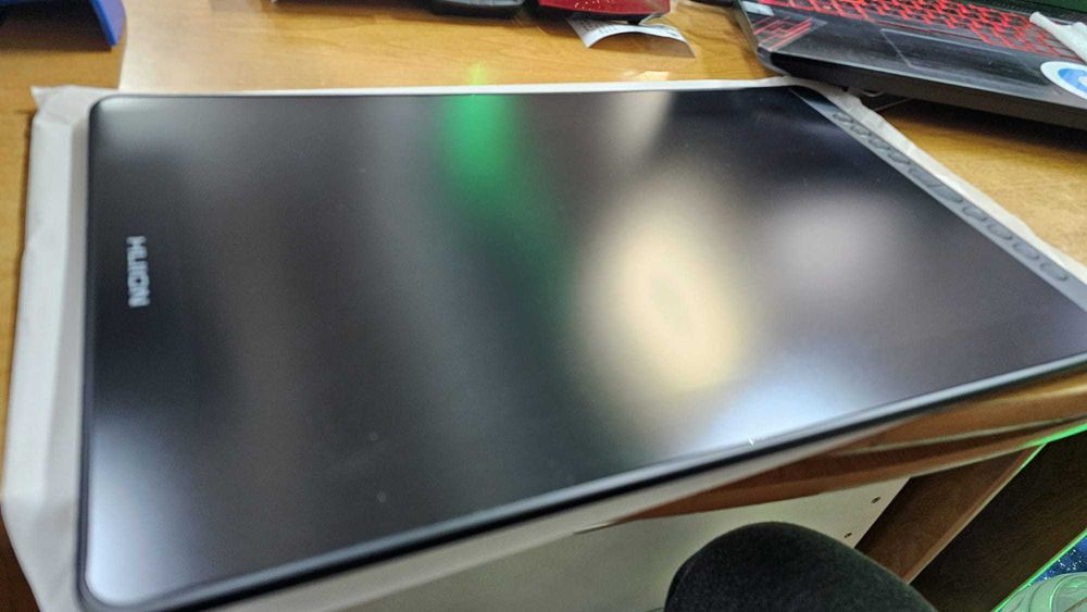 Tableta grafica Huion Kamvas 16