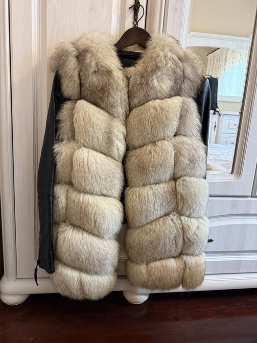 Елек с естествен косъм