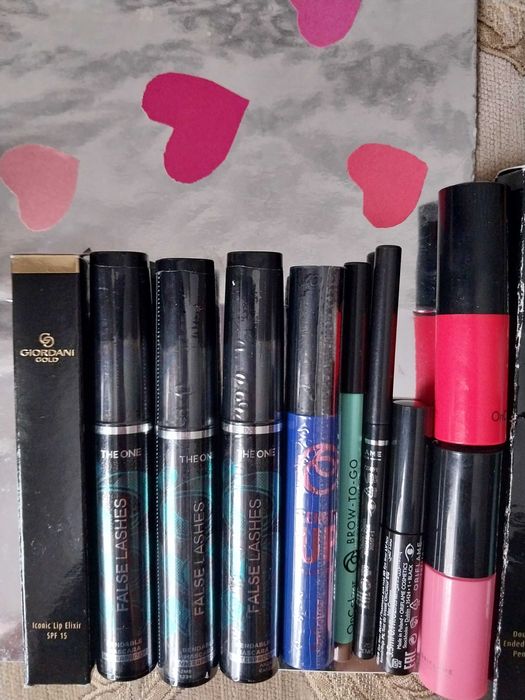 Наборы косметики на подарки