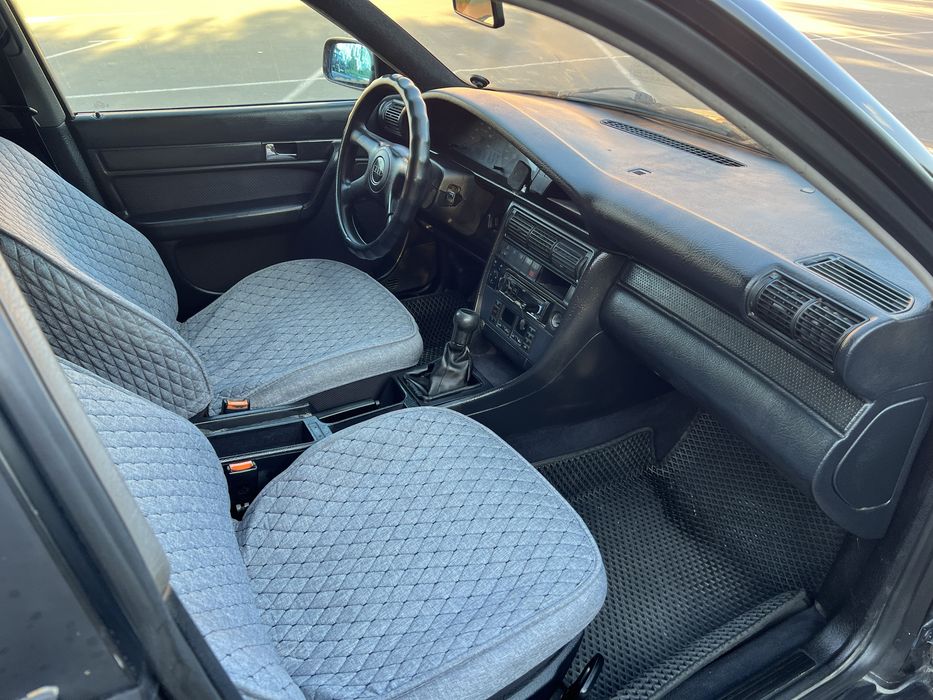 Продам Audi 100 C4