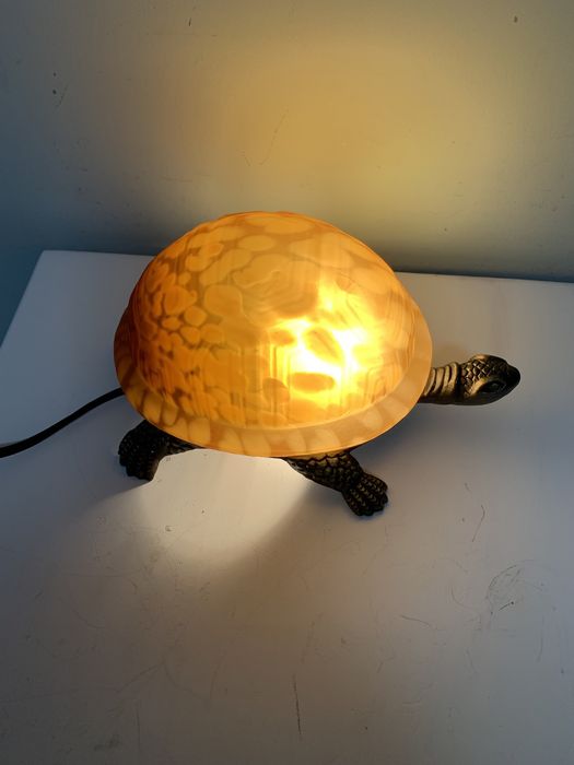 Настолна лампа костенурка