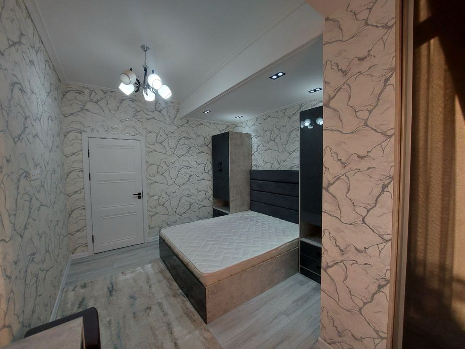 Срочно сдаётся 2-х комнатная квартира этаж 2 ориентир Family парк