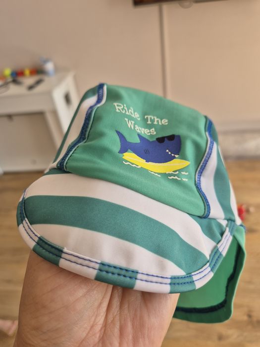 Купальник,  шапочка, аквашузы