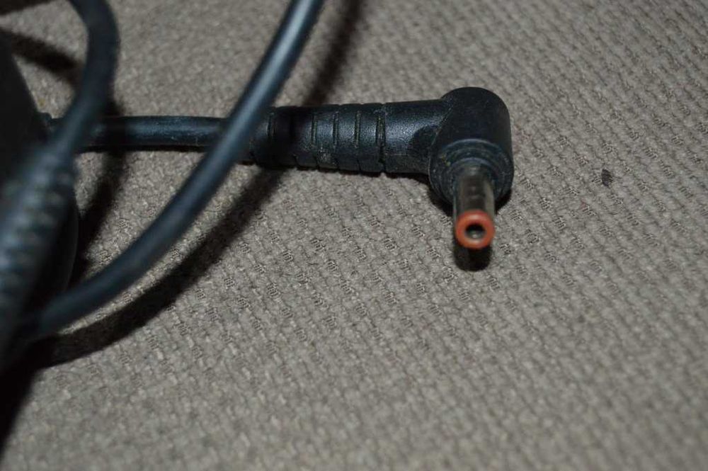 Alimentator Lenovo model 45N0111 Tensiune 20V 170W 8.5A