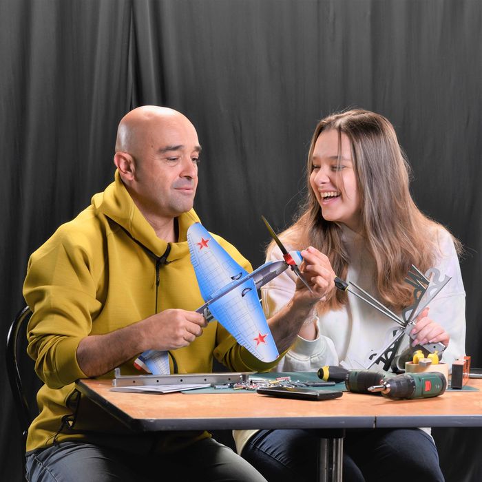 Як9 на „Сражаваща се Франция“, Инокс Ветропоказател Подаръчен Комплект