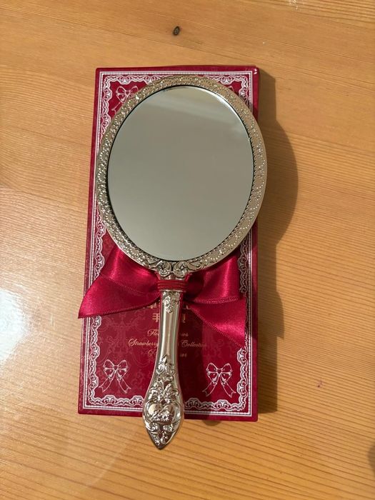 Зеркало Flower Knows