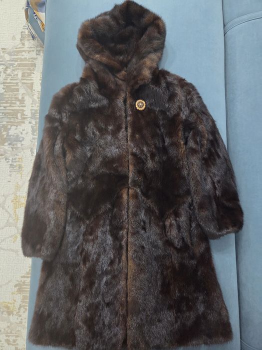 Продам шубу норковую