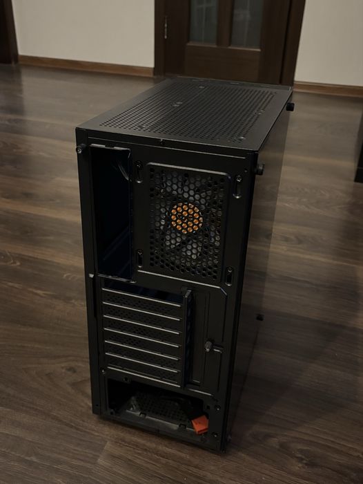 Корпус для компьютера