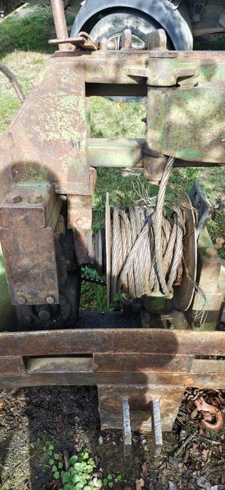 International 845