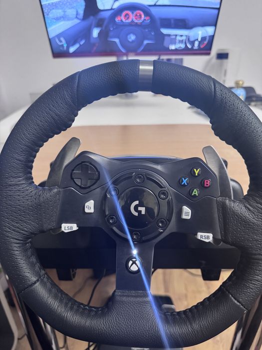 Volan si pedale Logitech g920