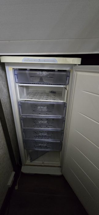 Морозильник бирюса