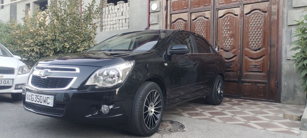 Chevralet Coblt 2014 A/T Qora