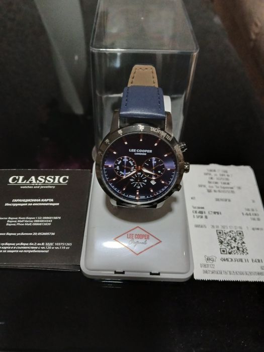 Продавам чисто нов мъжки часовник Lee Koopar