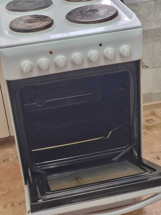 Электроплита INDESIT