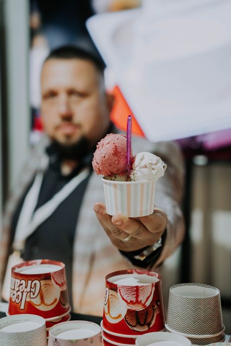 Înghețată la nunta . Ice cream bar , gelato bar , Înghețată artizanala