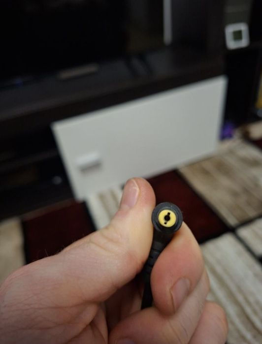 Încărcător laptop Acer, doar Ploiești Sud.