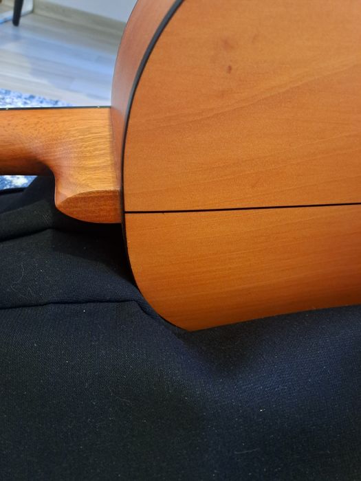 Chitară clasică Fender model ESC105