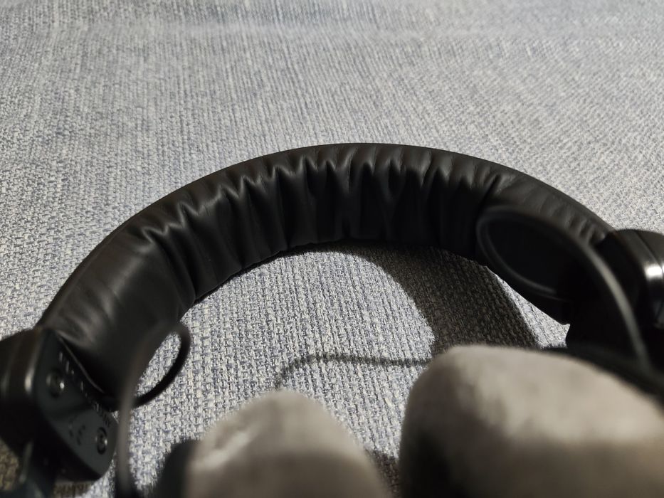 Слушалки Beyerdynamic DT 990 PRO 250 Ohm