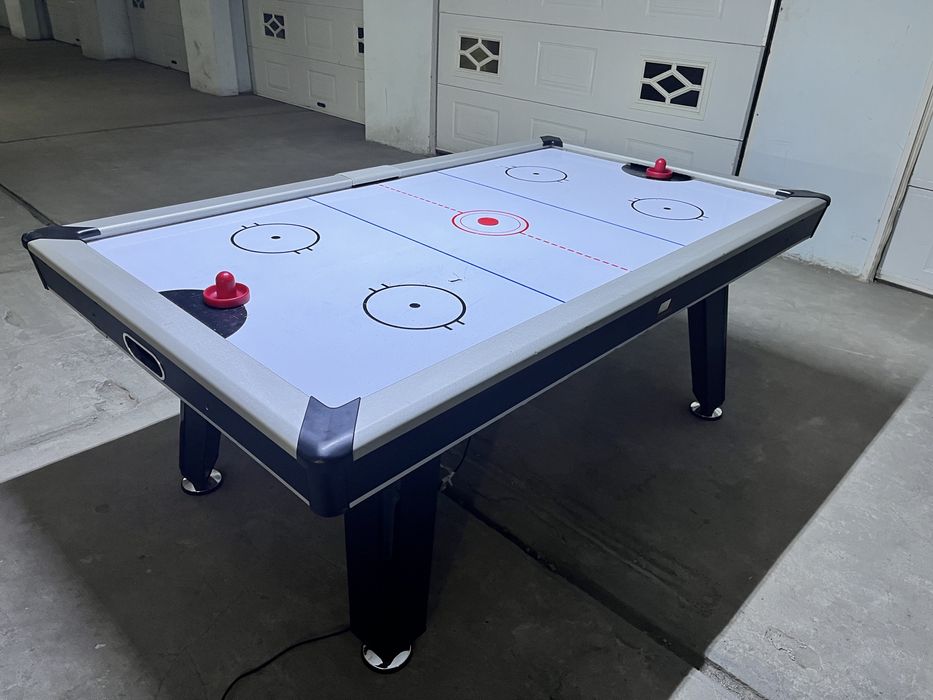 Настольный хоккей