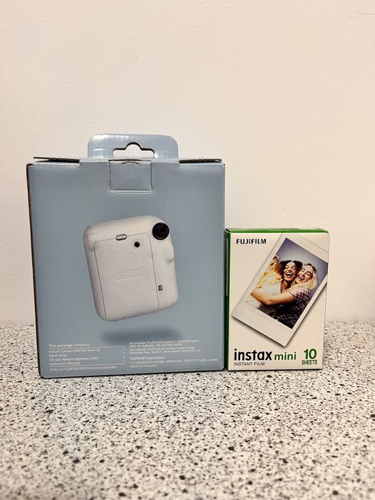 Fujifilm Instax Mini 12 NOU, SIGILAT + film inclus