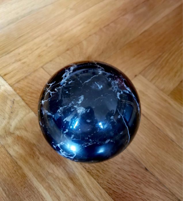 Антикварен турмалин черно-бяла ониксова сфера ест. полиран кристал !